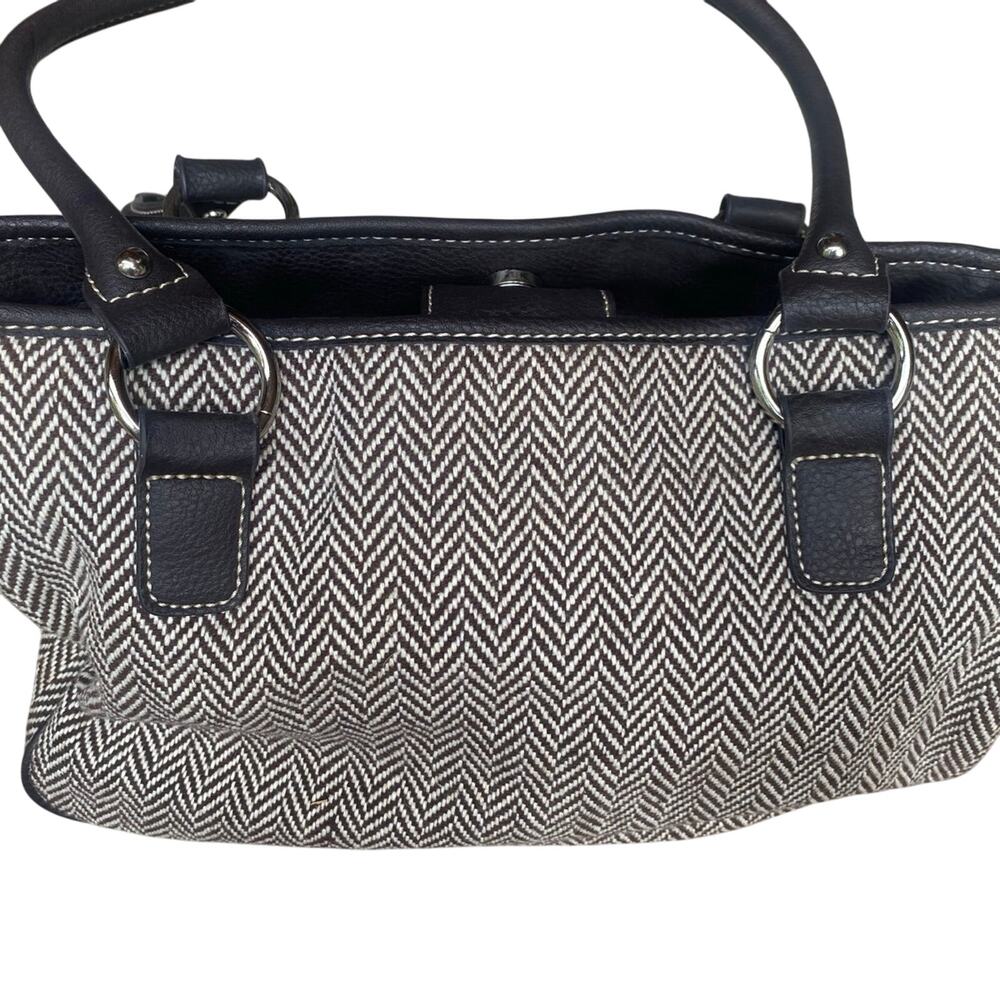 Chaps Vintage ladies Herringbone purse Chocolate Brown and Cream Fall Classic